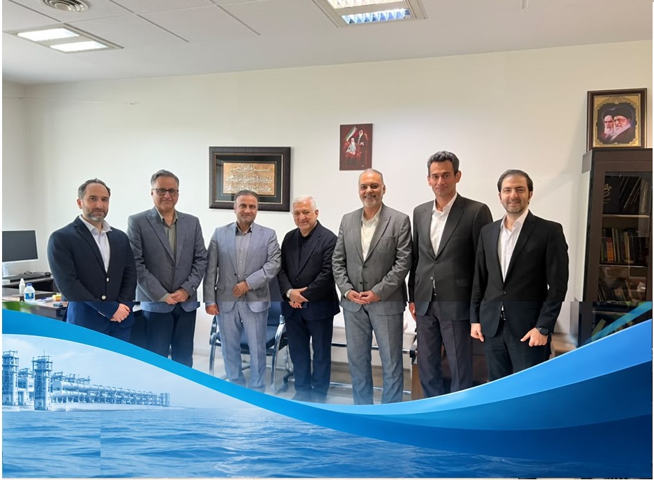 تأکید انجمن شرکت‌های آب‌شیرین‌کن بر تسریع در پرداخت مطالبات سرمایه‌گذاران و رفع موانع اجرایی